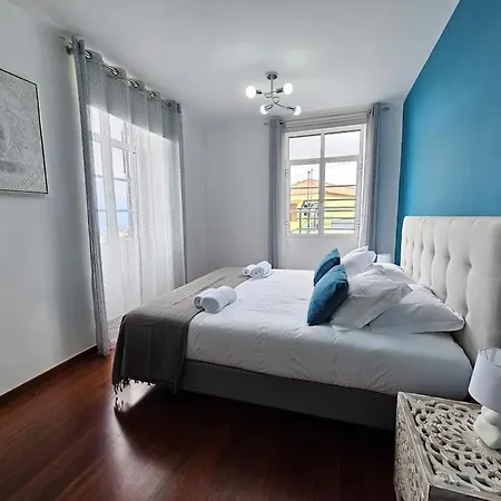 Infinity View House By Rentallido Hébergement de vacances *