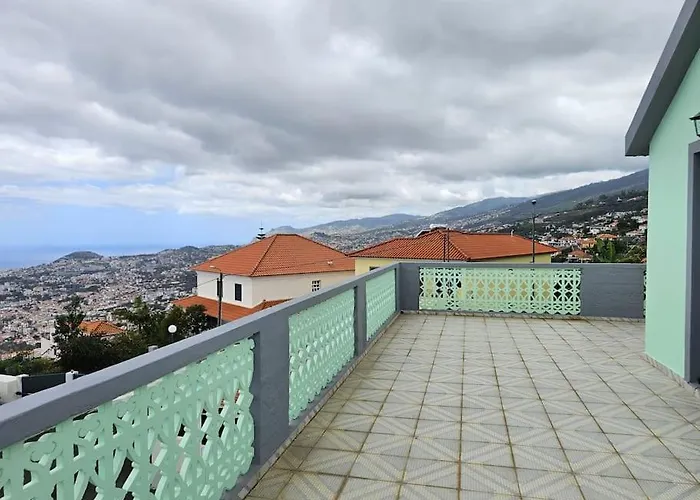 Infinity View House By Rentallido * Funchal (Madeira)